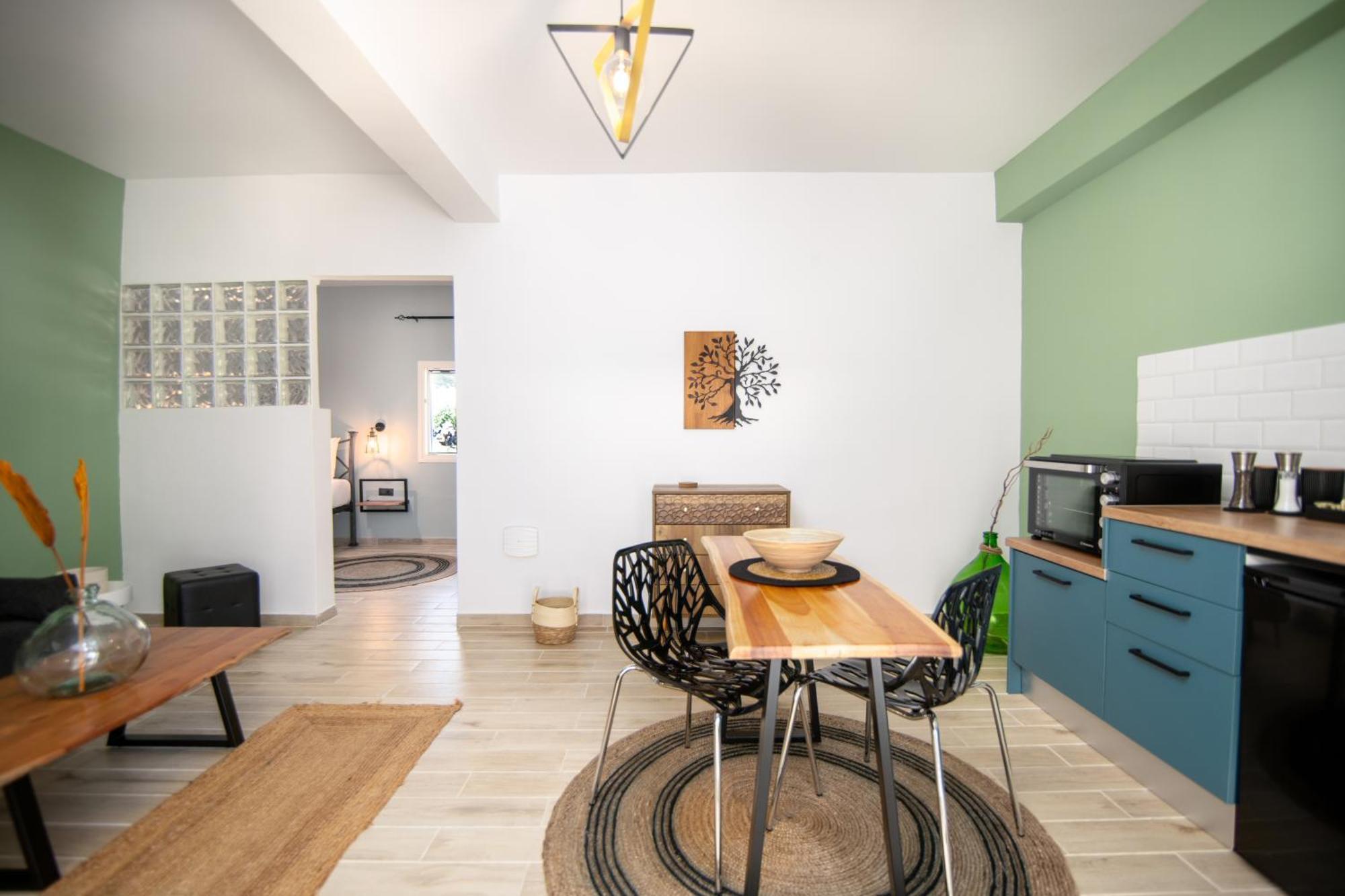 Armoniahousesuites Apartment Peritheia