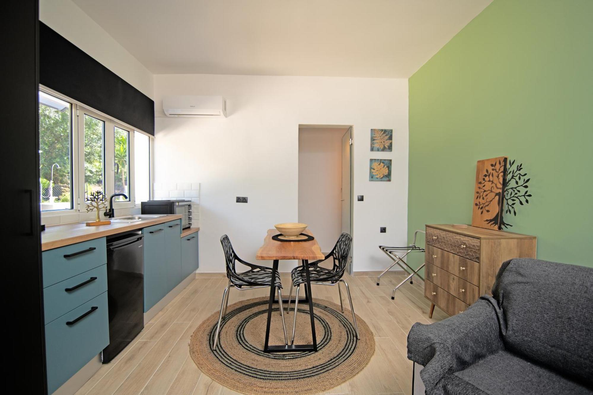 Armoniahousesuites Apartment *