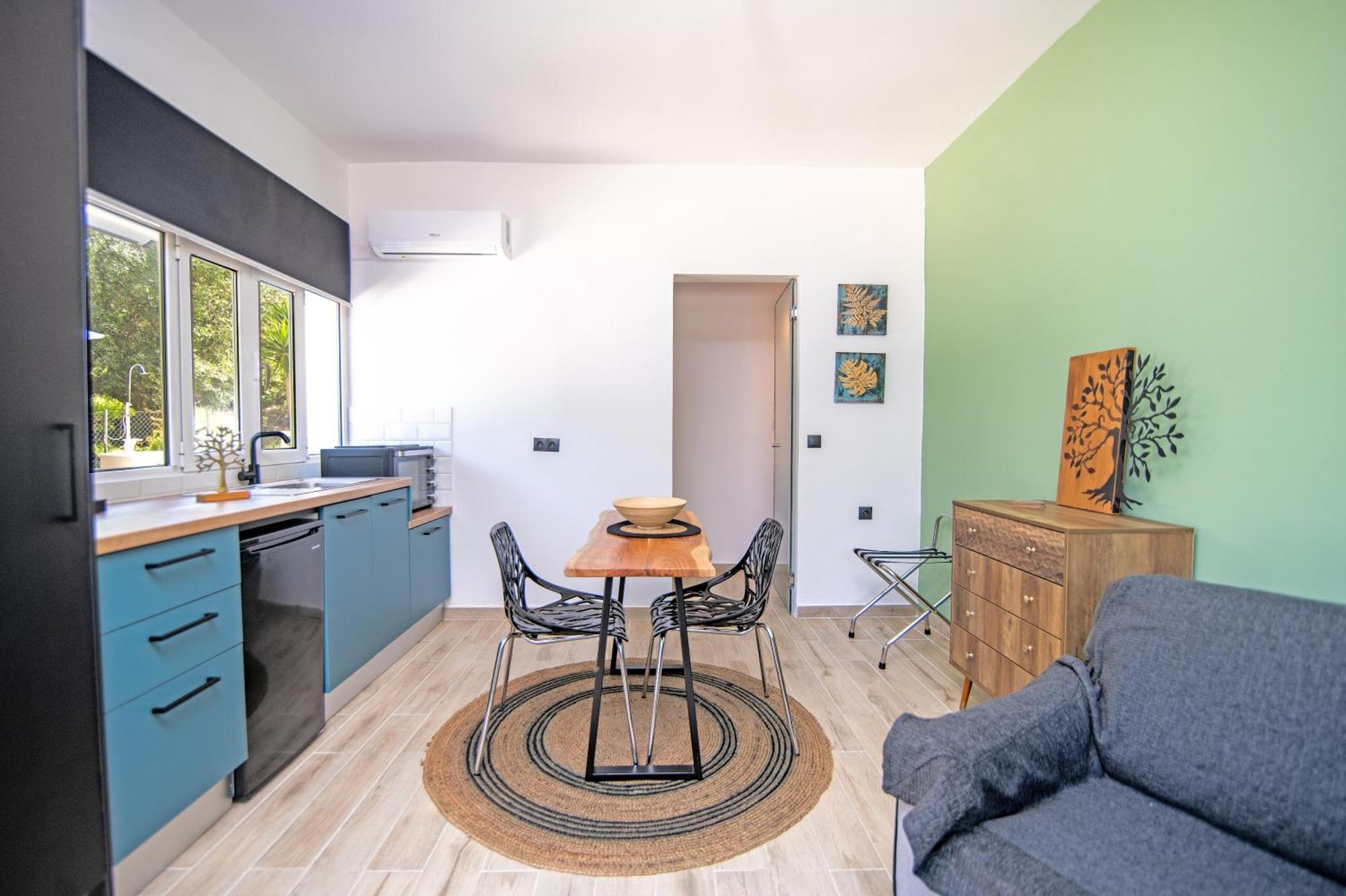 Apartment Armoniahousesuites Peritheia