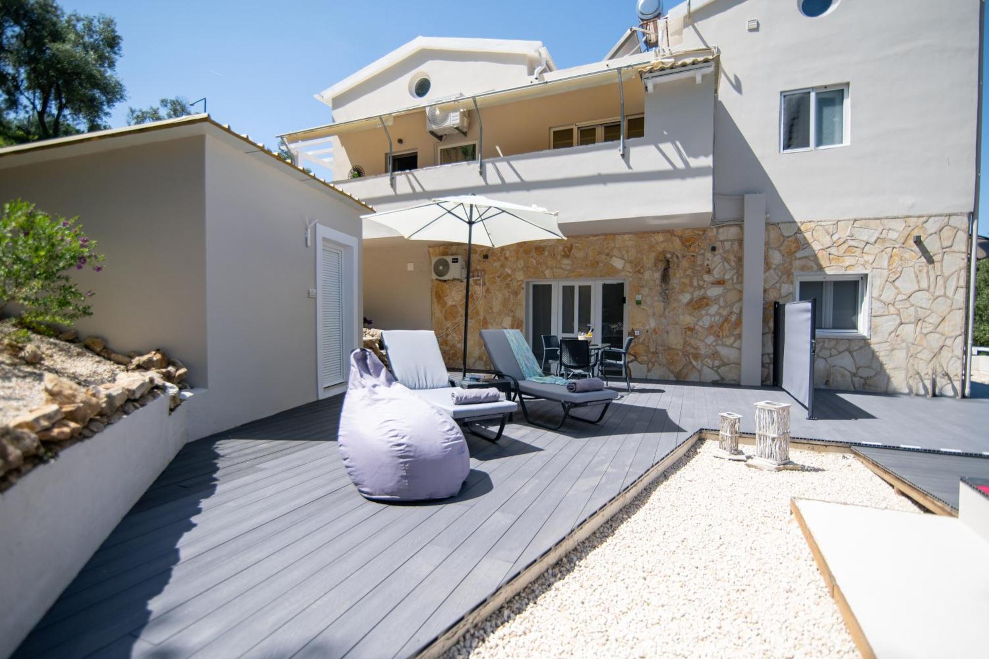 Armoniahousesuites *